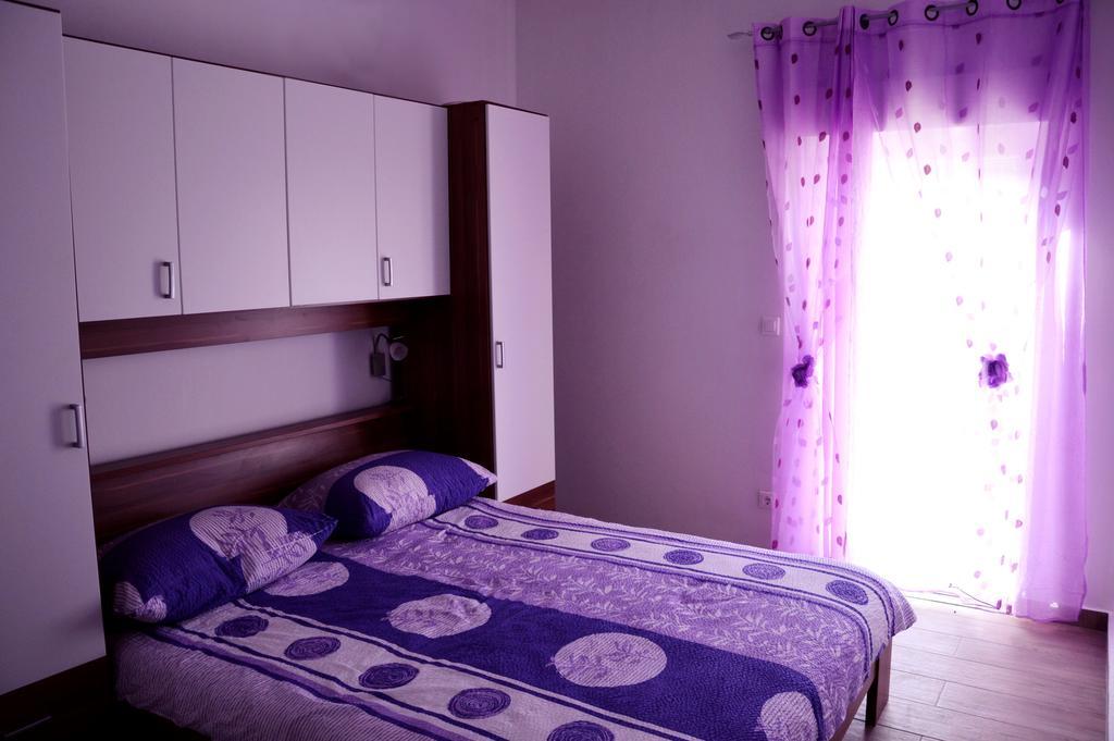 Apartments Maris Vinišće Exterior foto